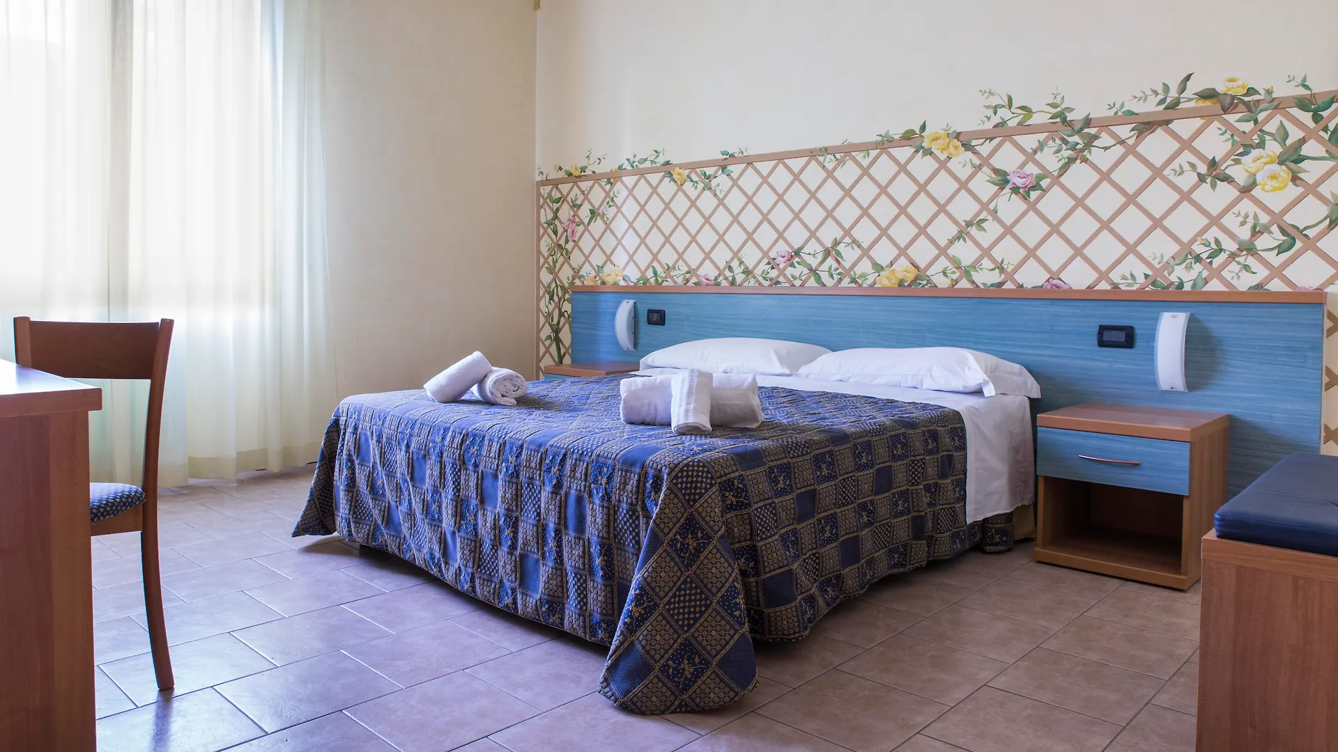 ***  Hotel Gardenia סירמיונה איטליה