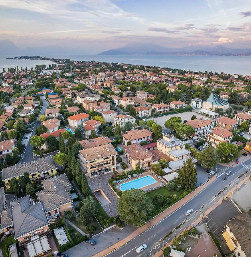 Hotel Gardenia סירמיונה איטליה