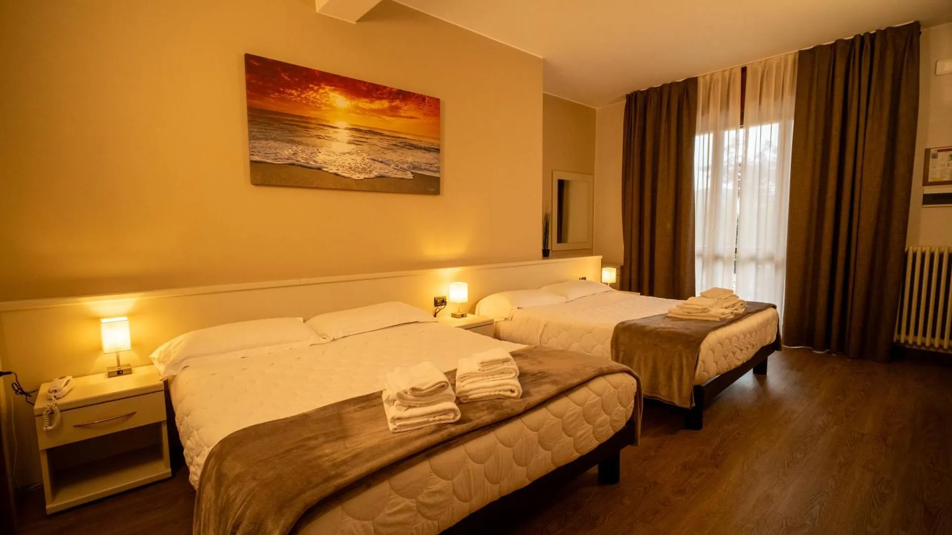 Hotel Gardenia סירמיונה